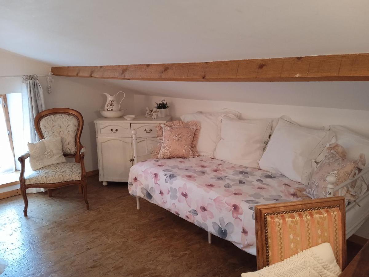 Hotel Le Couvent Veyre-Monton Esterno foto